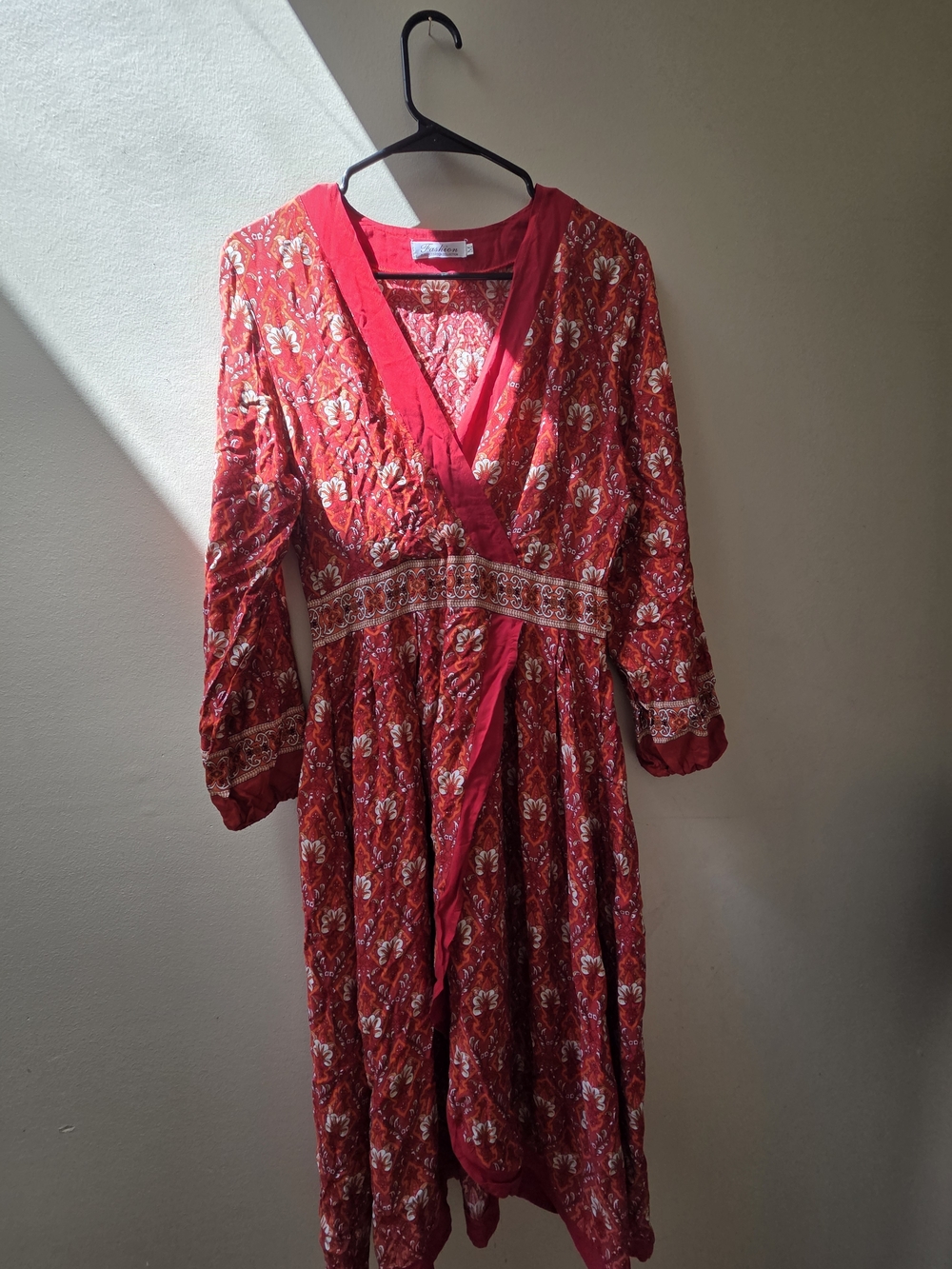 Red Floral Boho Wrap Midi Dress - Picture 6 of 7